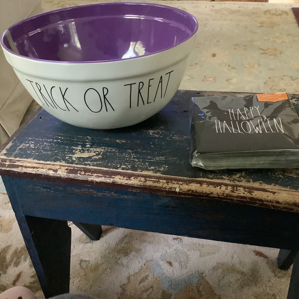 Rae Dunn Melamine TRICK OR TREAT Bowl